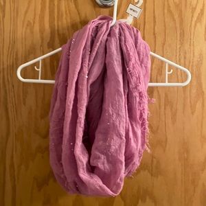 Lightweight Infinity Scarf